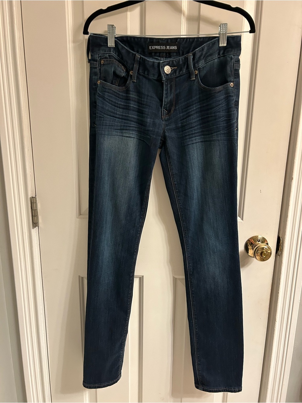 Express Stella Skinny Jeans in Dark Blue Wash